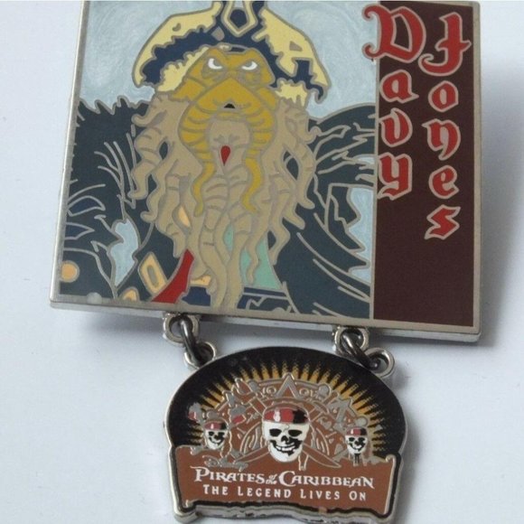 Disney Pirates Of The Caribbean, Davy Jones The Legend Lives On, Dangle Pin LE - Picture 2 of 5